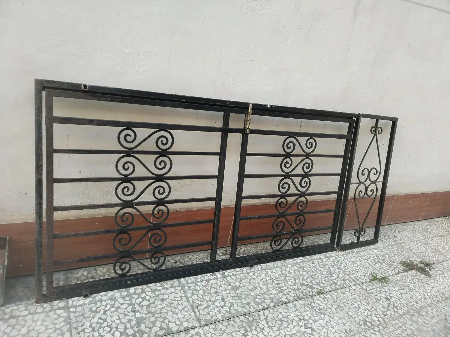 درب آهنی فرفورژه صنایع سنگین|مصالح و تجهیزات ساختمان|رشت, باهنر|دیوار