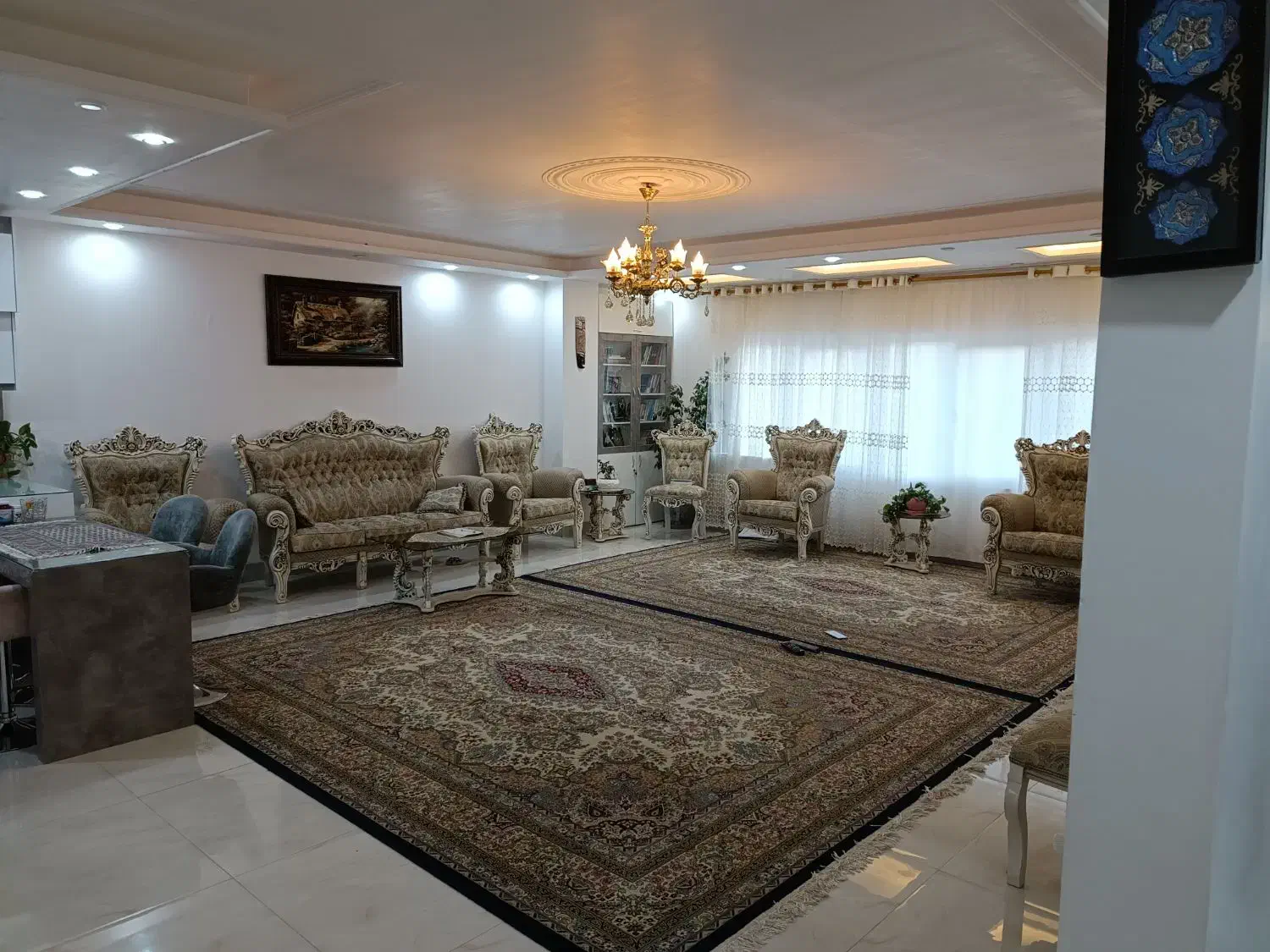 آپارتمان ۱۹۵متری  خیابان ادینه|فروش آپارتمان|شیراز, دکتر حسابی|دیوار