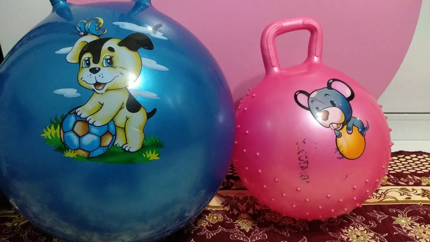 توپ  دسته دوم مناسب بزرگ وکودک|تجهیزات ورزشی|بندرعباس, |دیوار