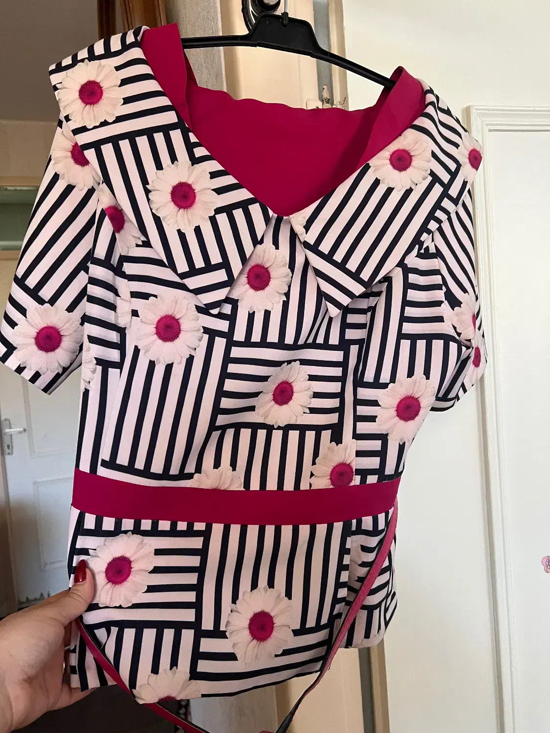 لباس نو و در حد نو|لباس|زنجان, |دیوار