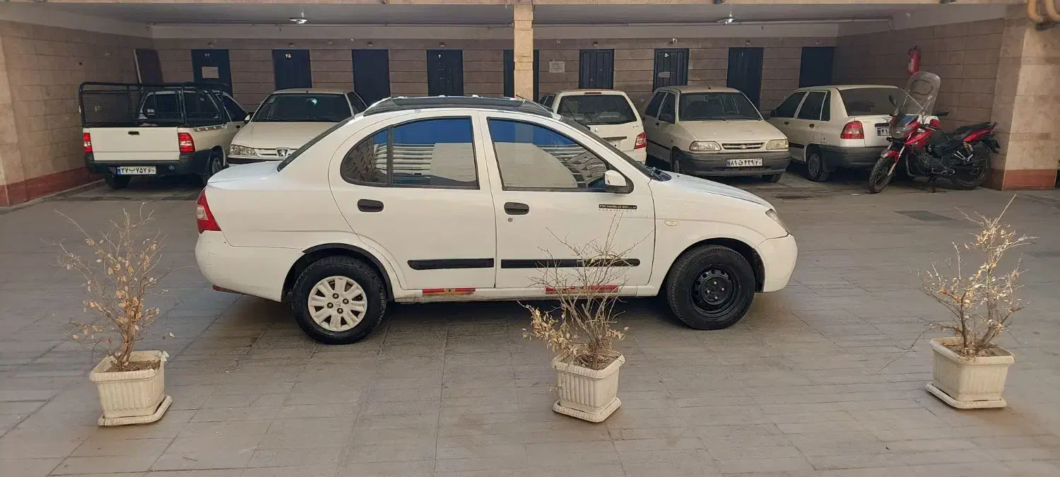 تیبا مدل ۹۲ کم کارکرد|خودرو سواری و وانت|تهران, شهرک شریفی|دیوار