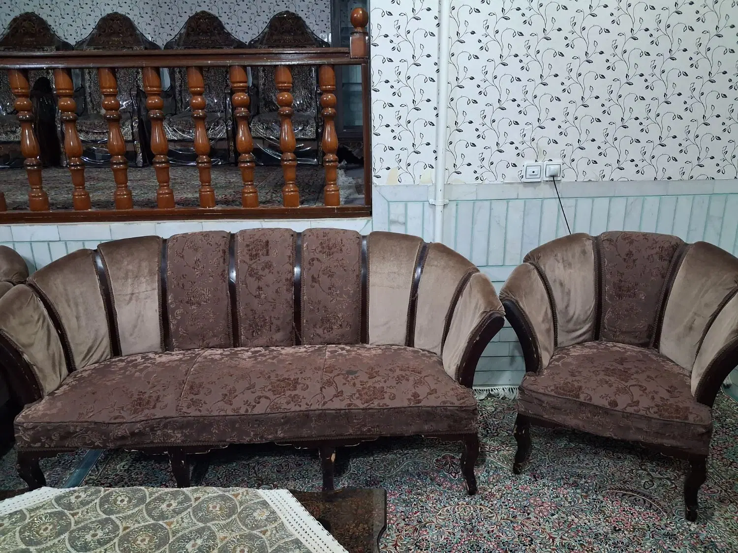 مبل|مبلمان خانگی و میز عسلی|زرند, |دیوار