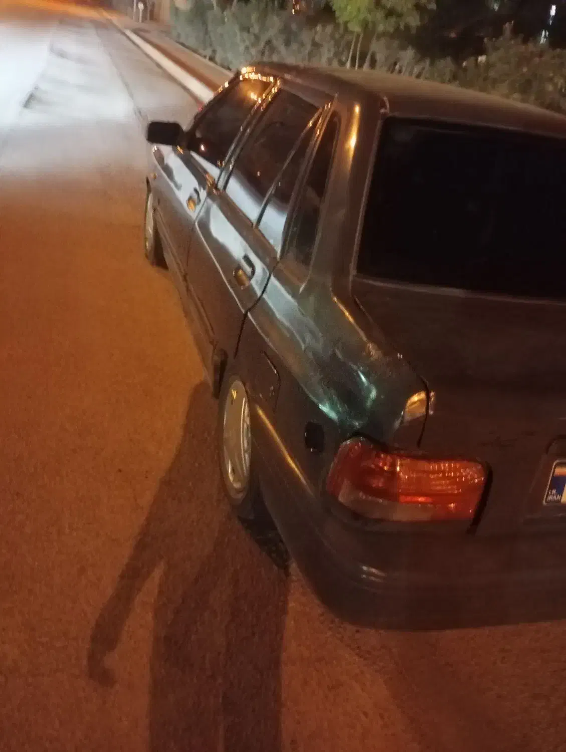 مدل۷۷|خودرو سواری و وانت|خمینیشهر, |دیوار