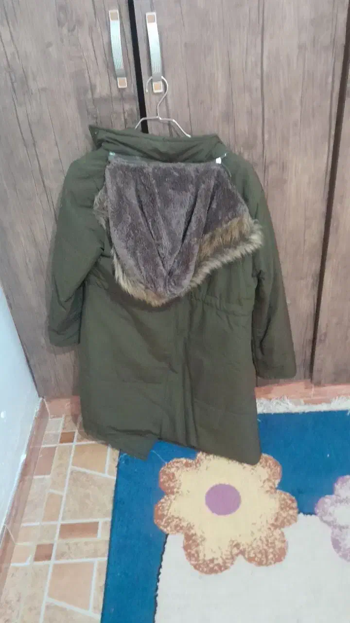 کافشن‌نو‌وتمیز|لباس|رشت, حمیدیان|دیوار