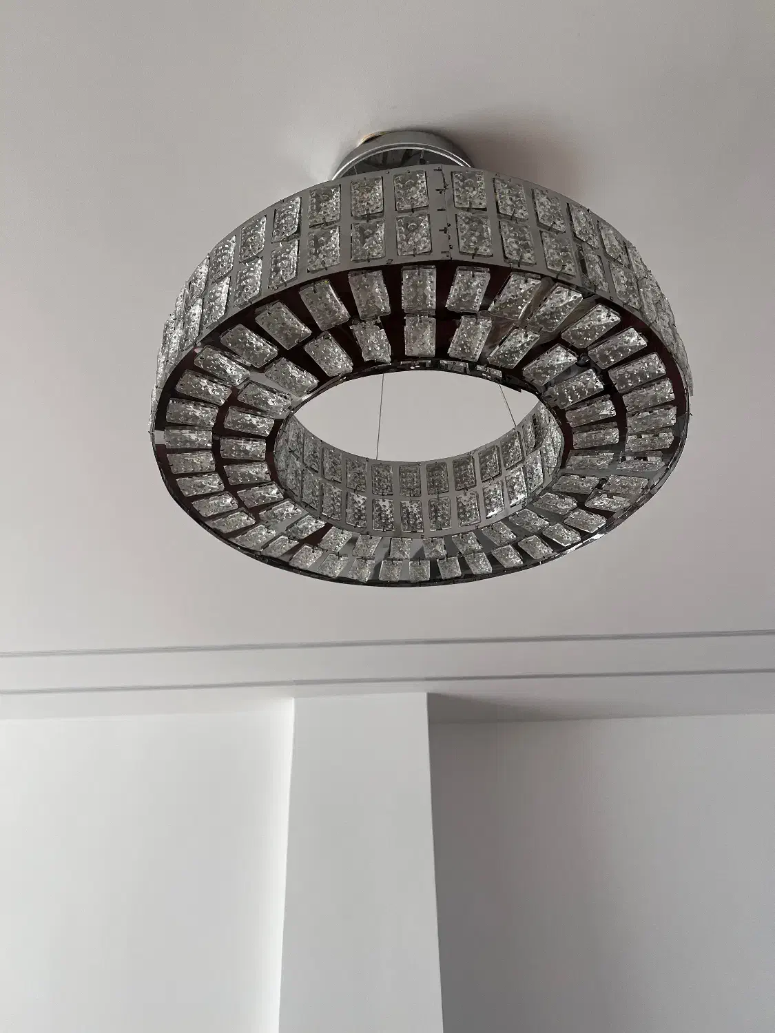 لوستر در حد نو|لوستر و چراغ آویز|شیراز, اصلاحنژاد|دیوار