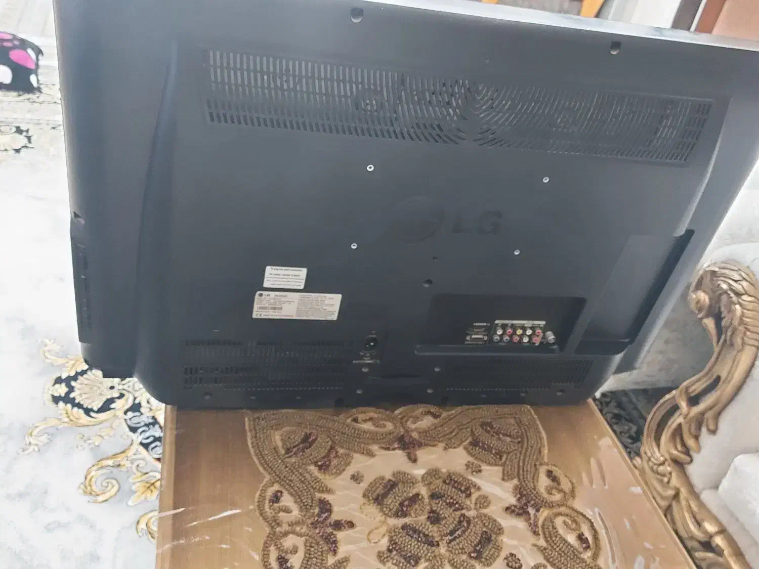 تلویزیون ال جی ۳۲اینچ|تلویزیون و پروژکتور|پارسآباد, |دیوار