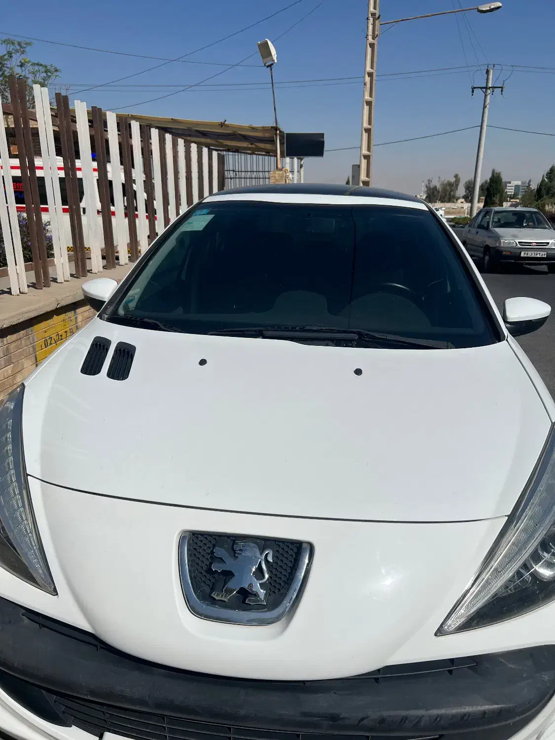 ۲۰۷ پانا ۱۴۰۱ سفید رینگ فولادی فرمان برقی|خودرو سواری و وانت|یزد, |دیوار