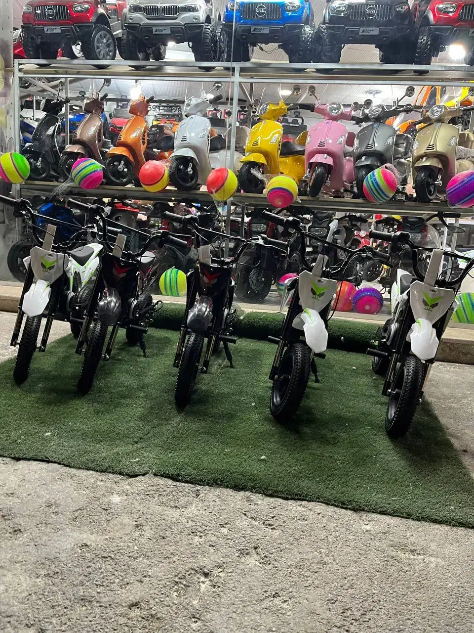 موتور مینی کراس برقی /  ۴ ماه چکی قزوین|اسباب‌بازی بچه|قزوین, |دیوار