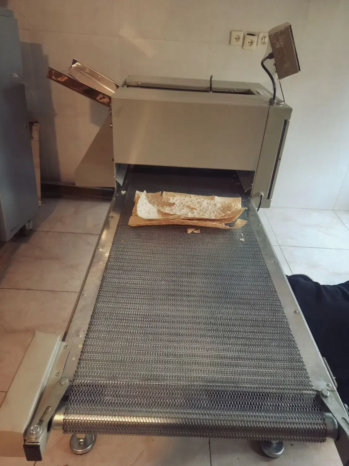 دستگاه دسته بند نان لواش روتاری ، آذریاپ|ماشینآلات صنعتی|ارومیه, |دیوار