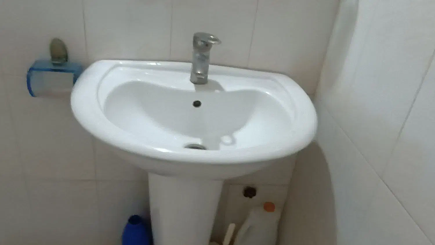 روشویی سایز بزرگ|لوازم سرویس بهداشتی|الوند, |دیوار