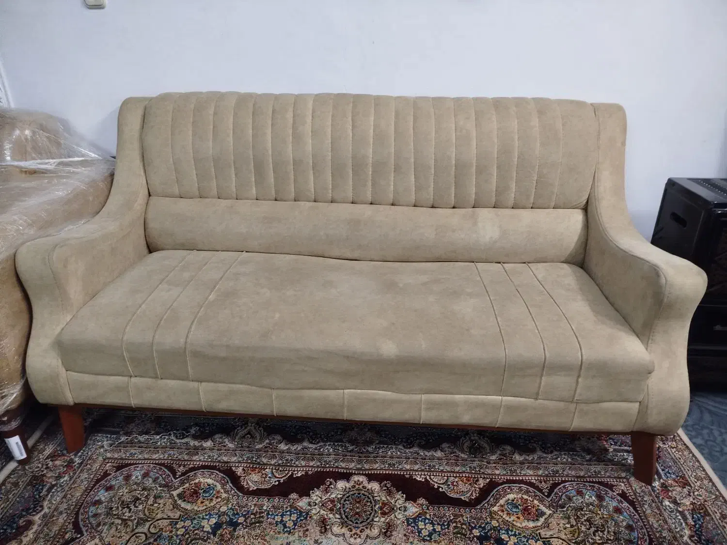 مبا راحتی هفت نفره|مبلمان خانگی و میز عسلی|پاکدشت, خاتون آباد|دیوار