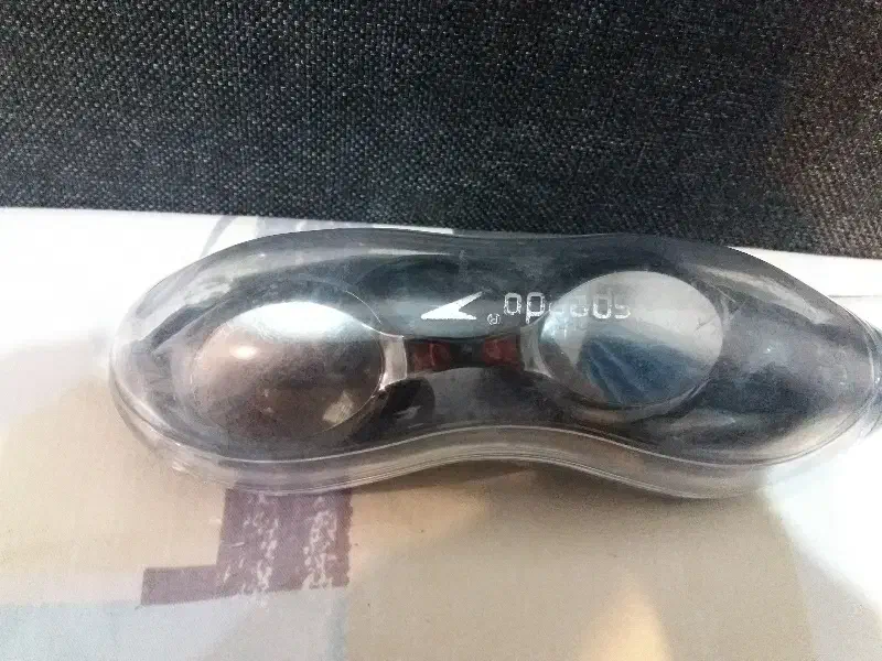 عینک شنا|غواصی و ورزش‌های آبی|سبزوار, قصبه شرقی|دیوار