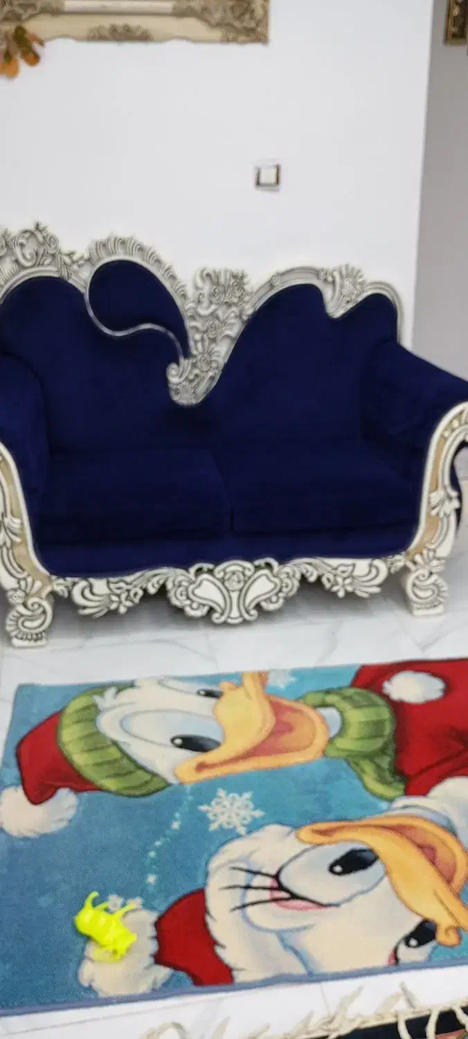 یک دست مبل هفت نفره با جلو مبلی دوتا عسلی|مبلمان خانگی و میز عسلی|آبیک, |دیوار