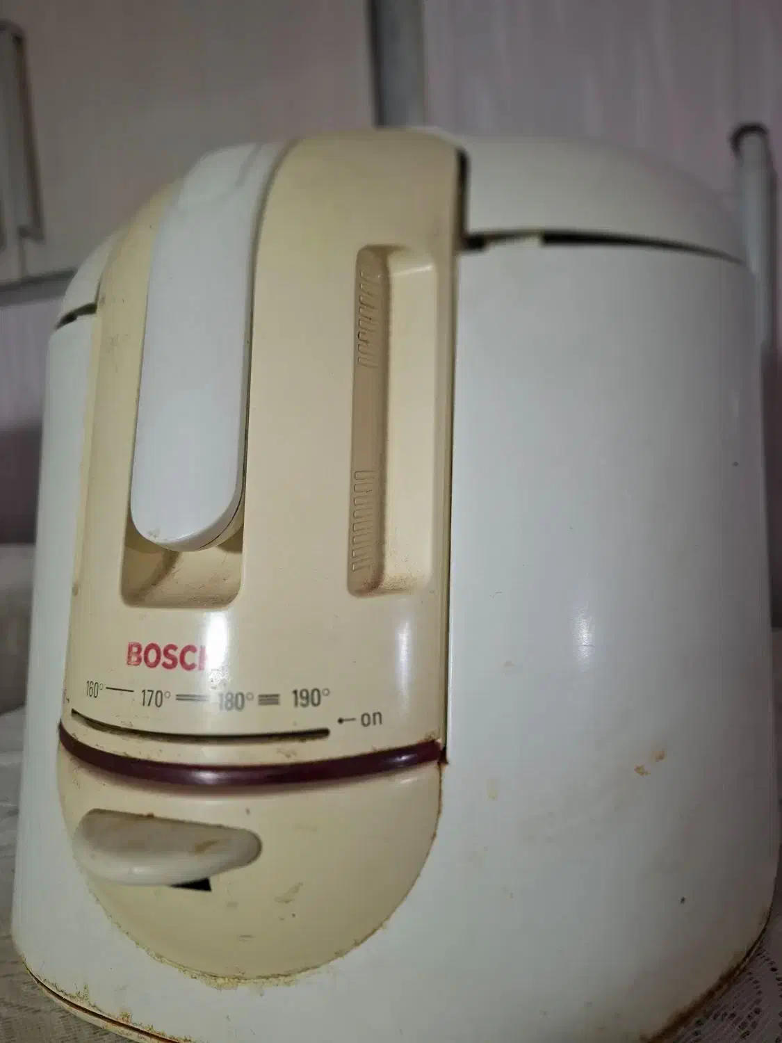 سرخ کن بوش|اجاق گاز و لوازم برقی پخت‌وپز|گرمسار, |دیوار