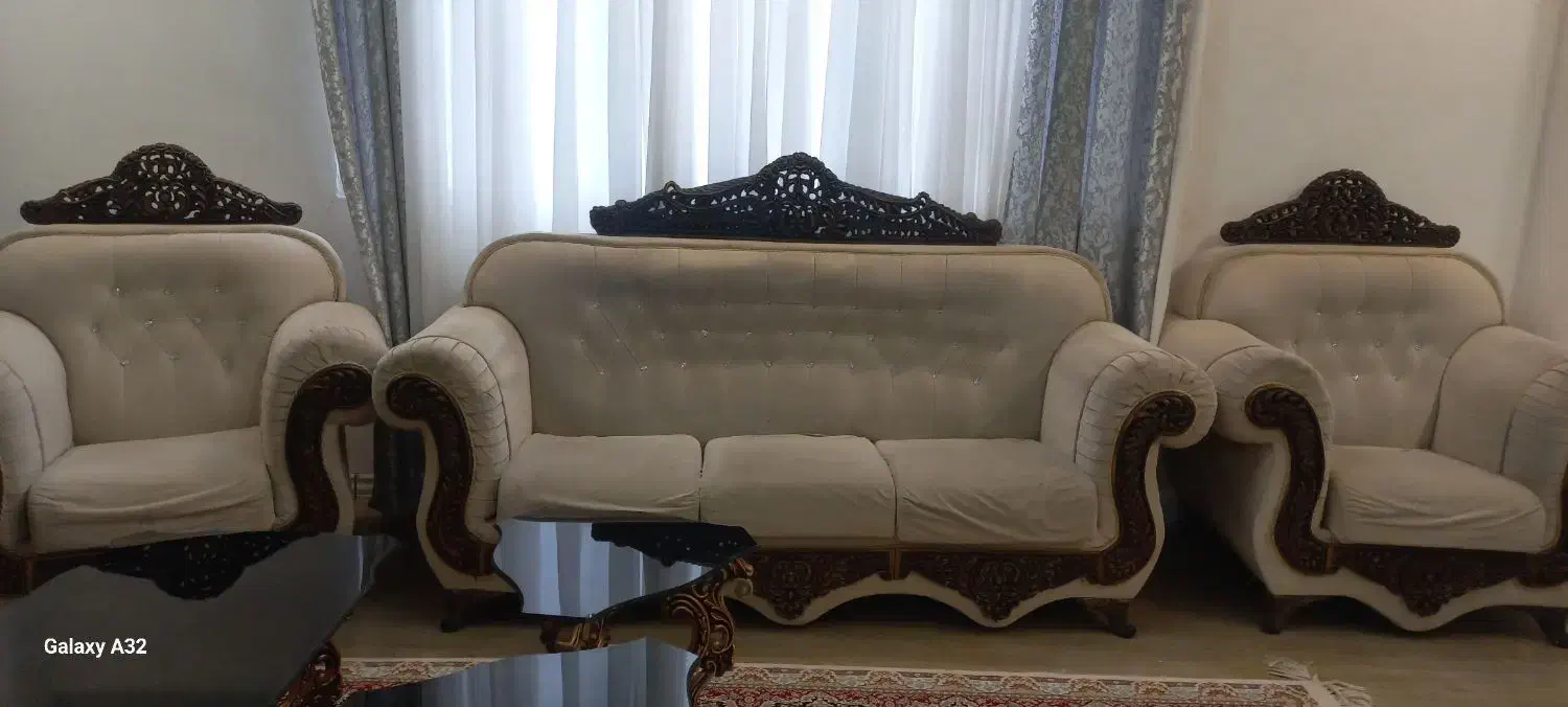 مبل ۸نفره راحتی سلطنتی|مبلمان خانگی و میز عسلی|رشت, کوی مهر|دیوار