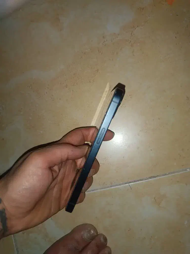 گوشی iphone 13 نرمال درحد|موبایل|شهریار, شهرک وائین|دیوار