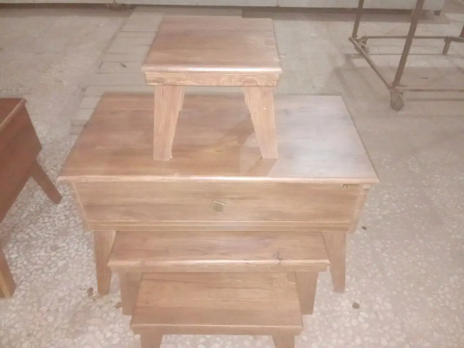 جلو مبلی کف قیمت|مبلمان خانگی و میز عسلی|کاشان, شهرک صنعتی فتح المبین|دیوار