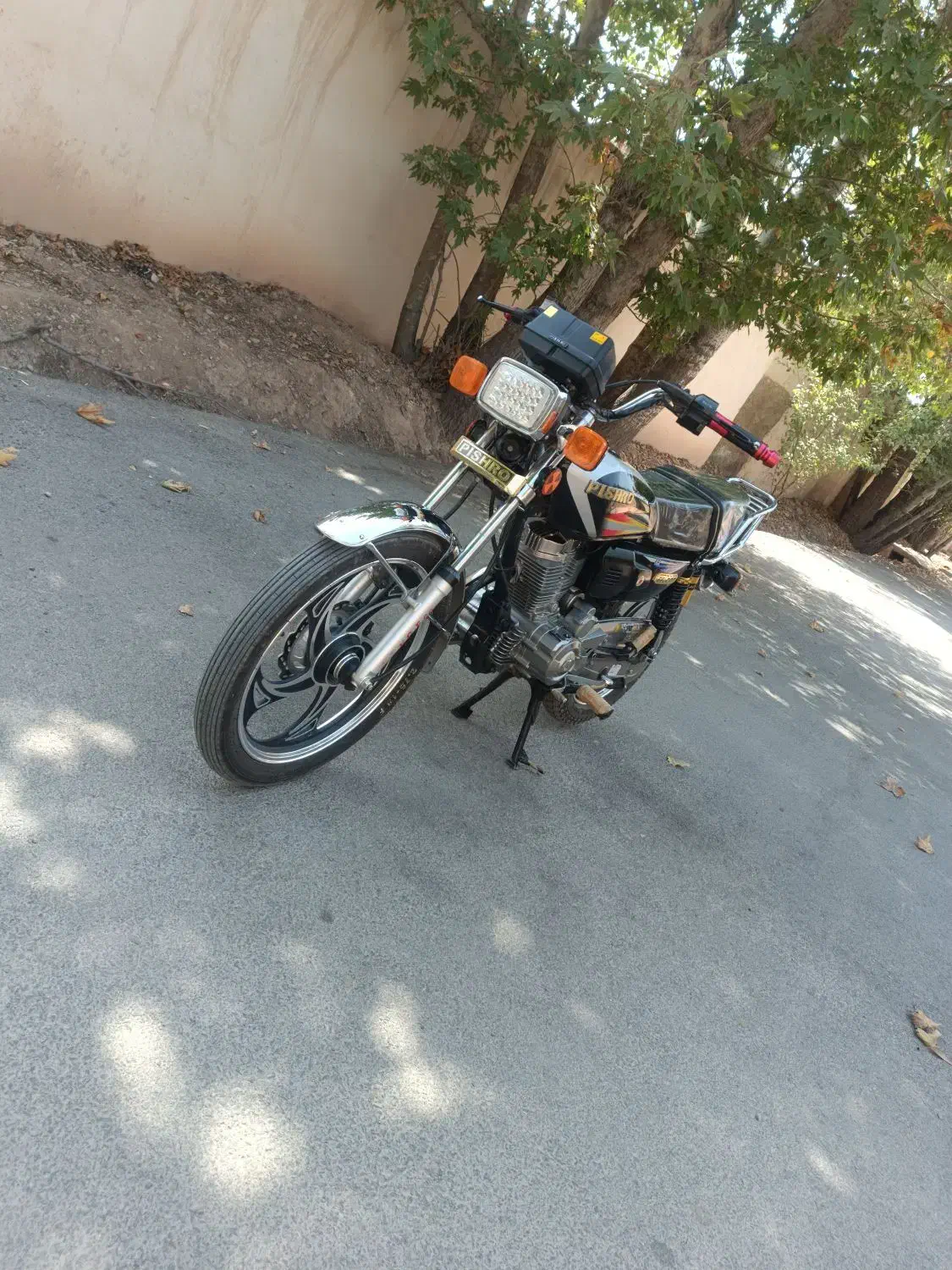 پیشرو200مدل1402|موتورسیکلت|نجف‌آباد, قلعه سفید|دیوار