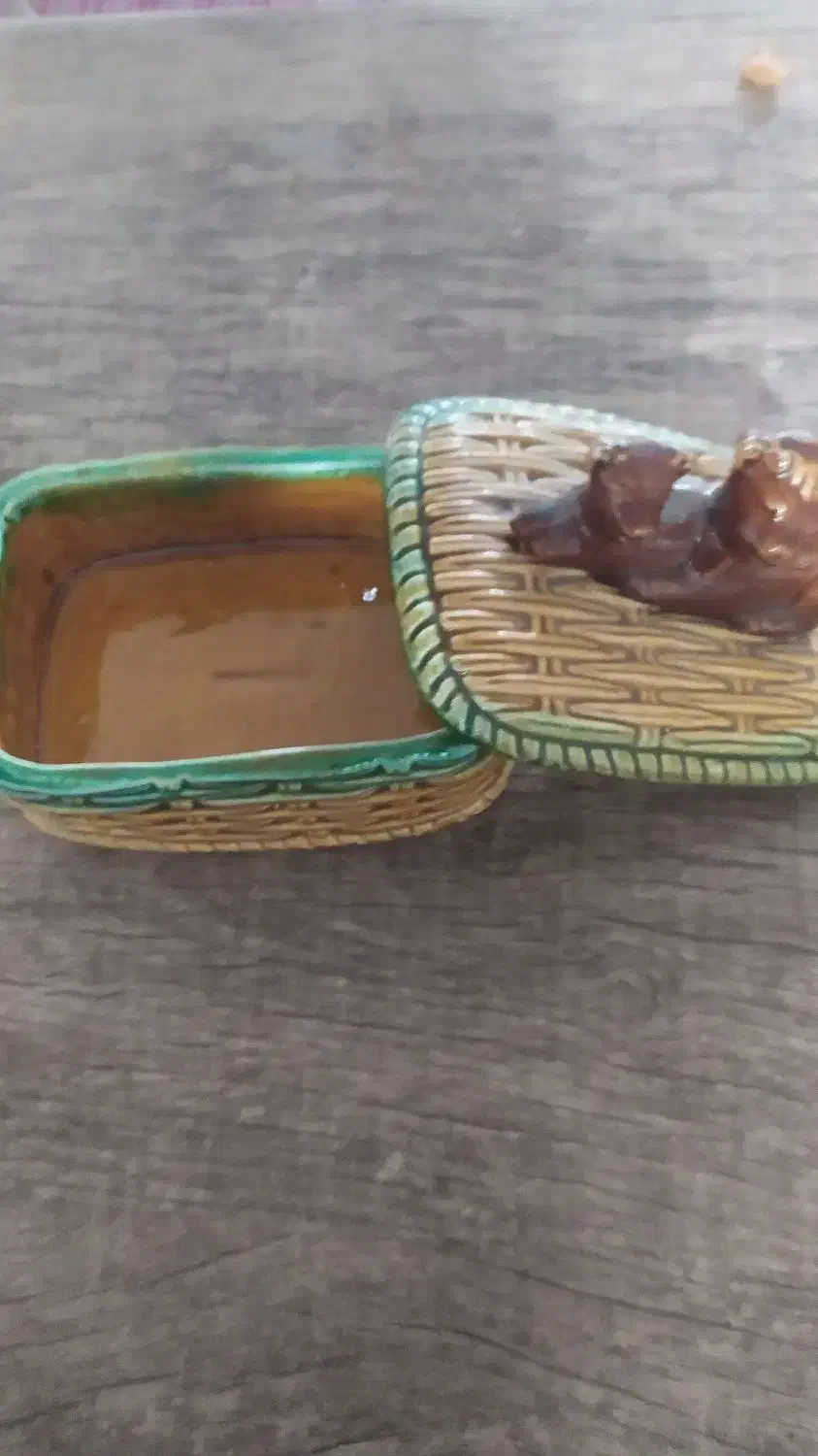 شکلات خوری سفالی|کلکسیون اشیاء عتیقه|کرمانشاه, |دیوار