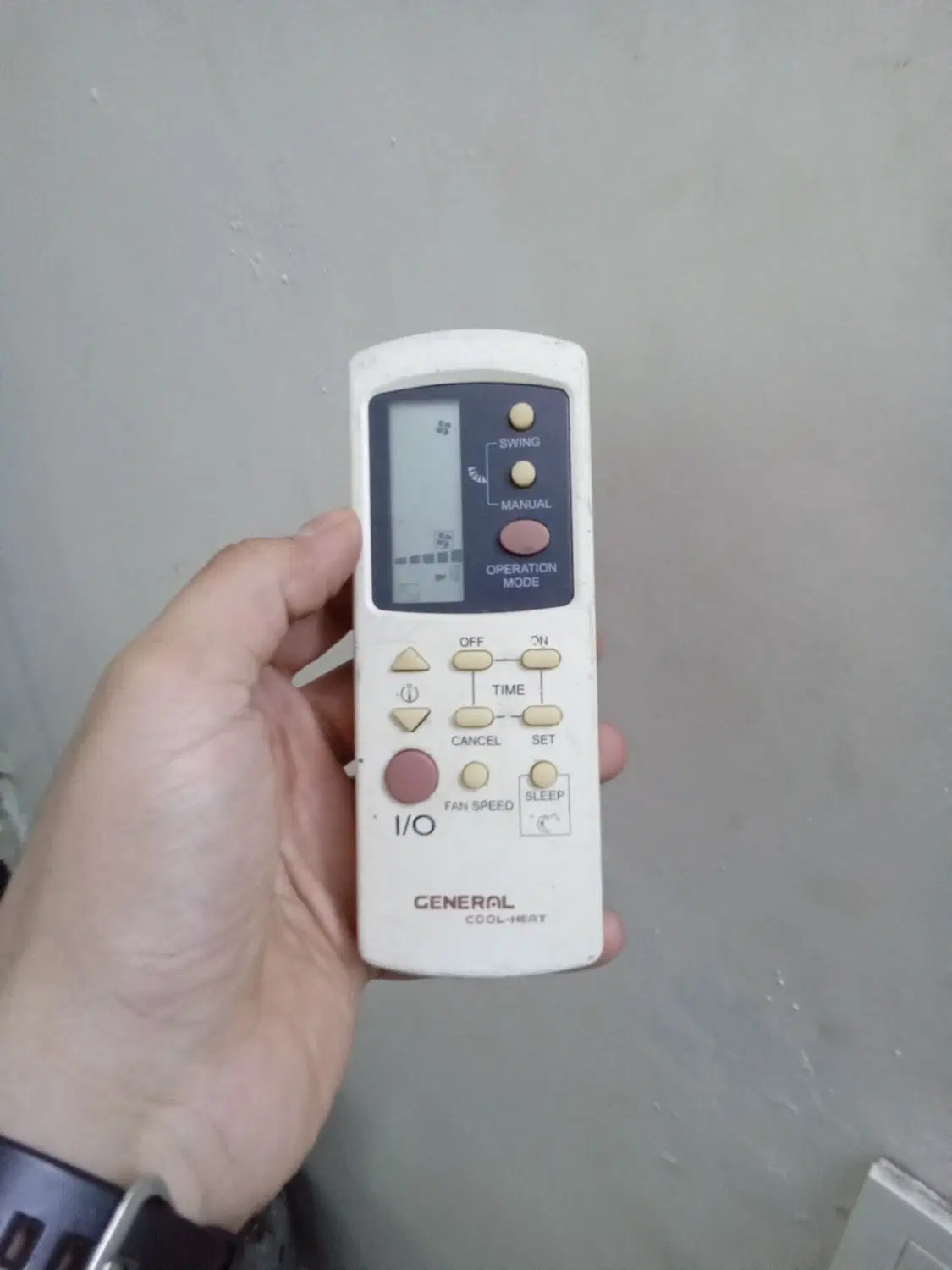 کنترل ریموت کولر گازی جنرال اورجینال اصلی|کولر گازی و فنکوئل|تهران, نازیآباد|دیوار
