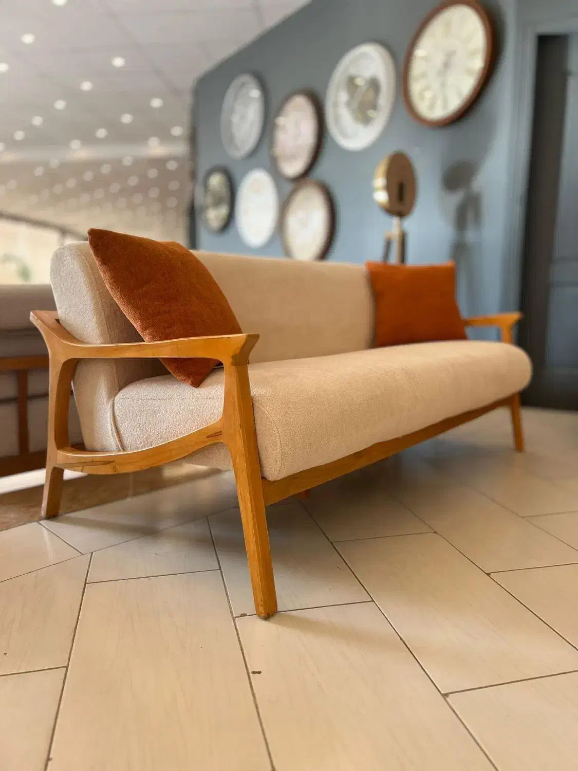 مبل دسته چوبی مدل Z  هشت نفره|مبلمان خانگی و میز عسلی|کرج, چمران|دیوار