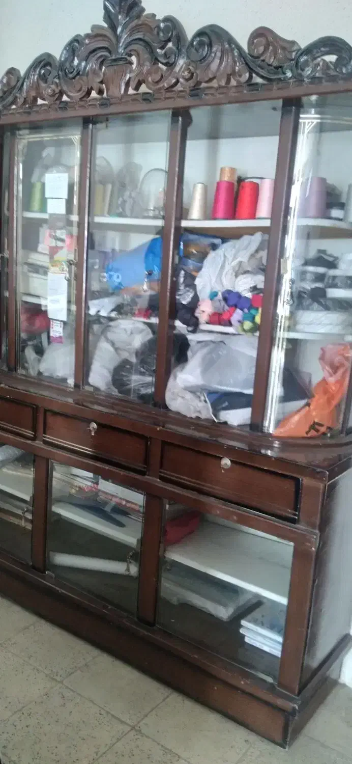 بوفه قدیمی|بوفه، ویترین، کنسول|مشهد, مشکینی (شهرک غرب)|دیوار