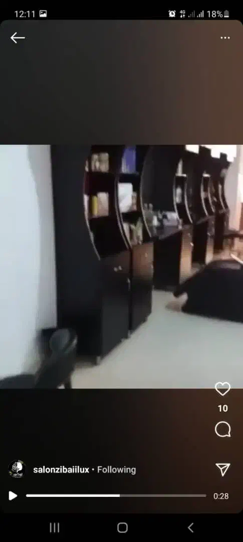 کمد و ویترین برای آرایشگاه|آرایشگاه و سالن‌های زیبایی|ارومیه, |دیوار