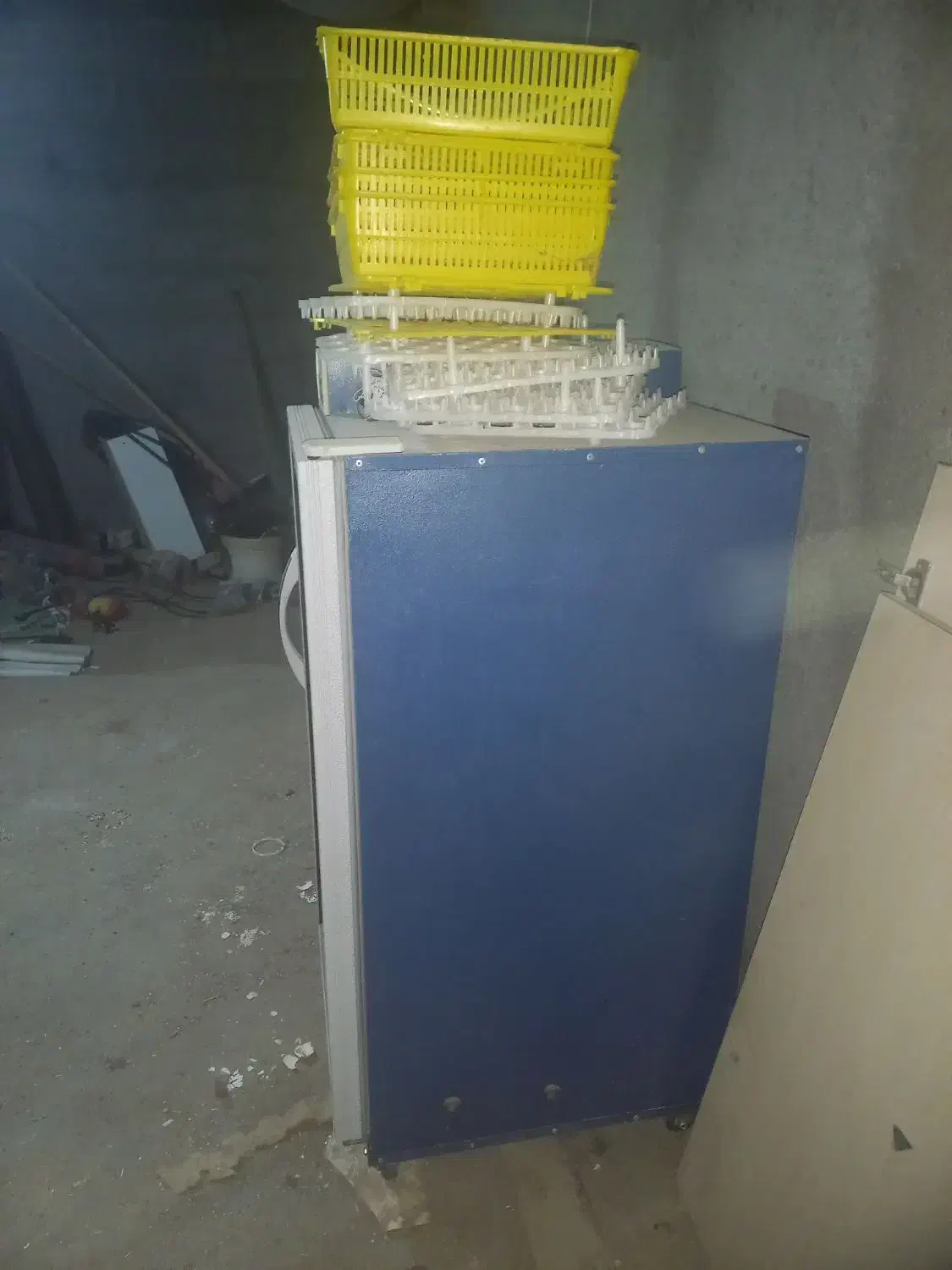 دستگاه جوجه کشی|لوازم جانبی حیوانات|فریمان, |دیوار