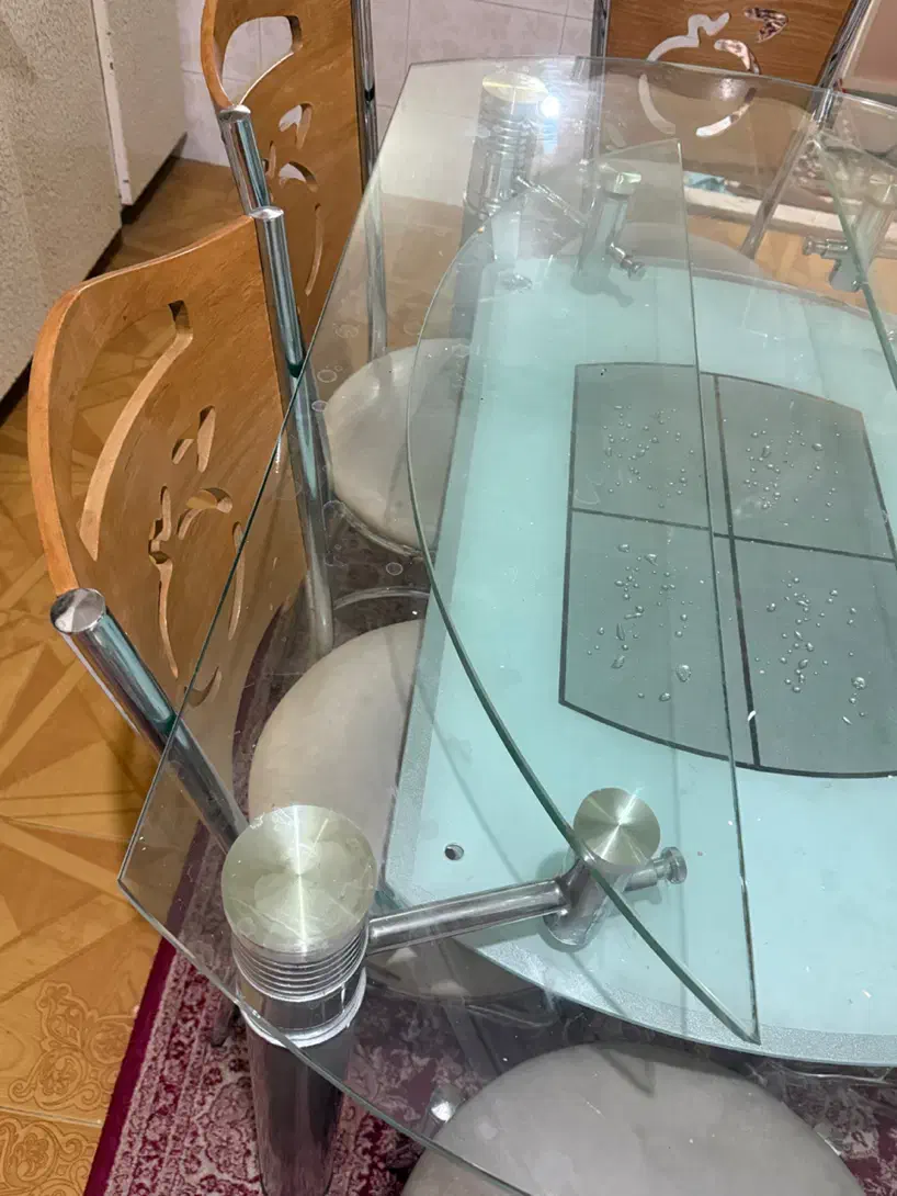 میز وصندلی|میز و صندلی غذاخوری|قم, شهرک امام حسن|دیوار