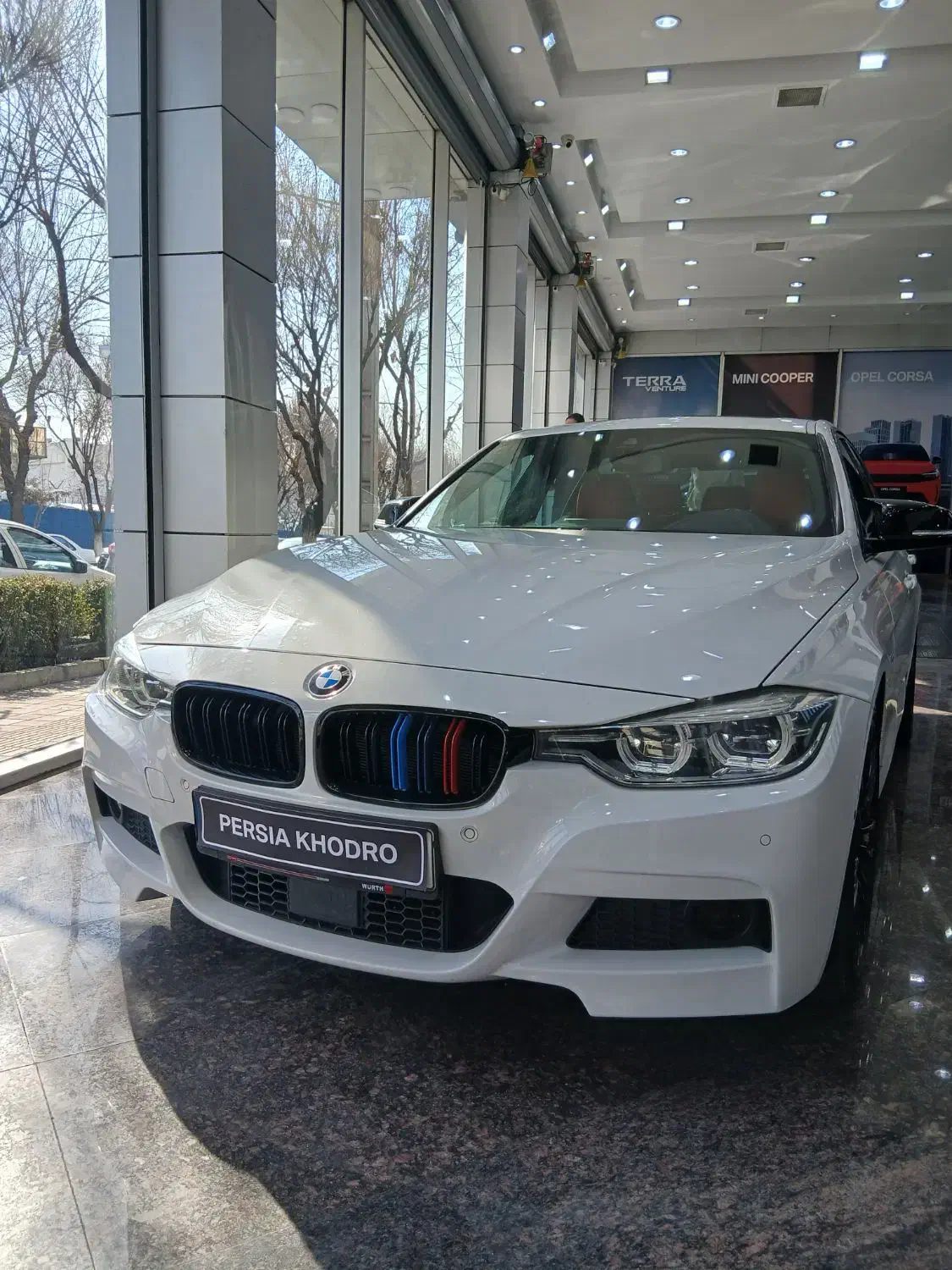 TKK - 330 BMW خسروانی|خودرو سواری و وانت|تهران, اختیاریه|دیوار