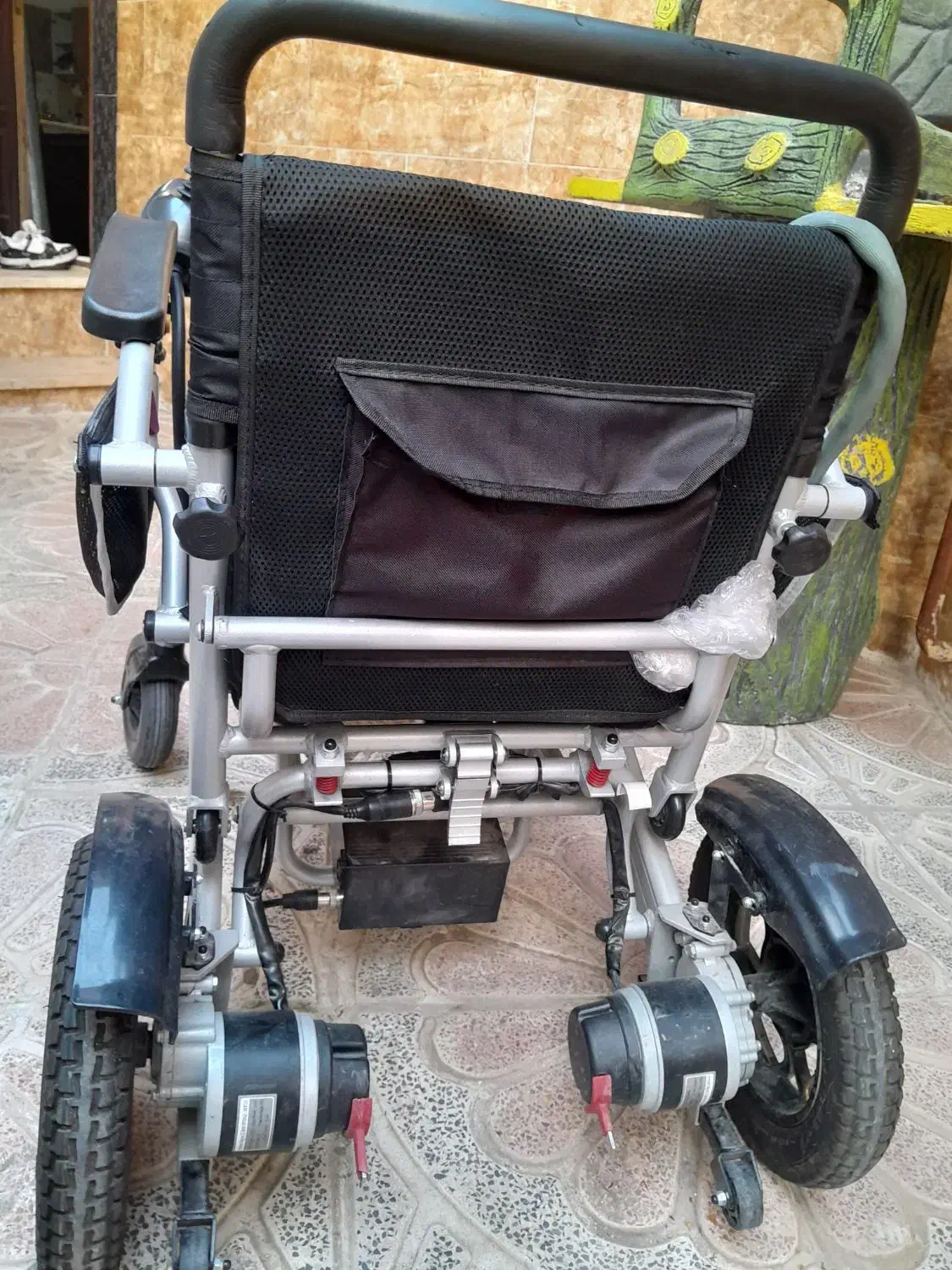 ویلچر ساخت ترکیه|پزشکی|بندر انزلی, لیچارگی حسن رود|دیوار