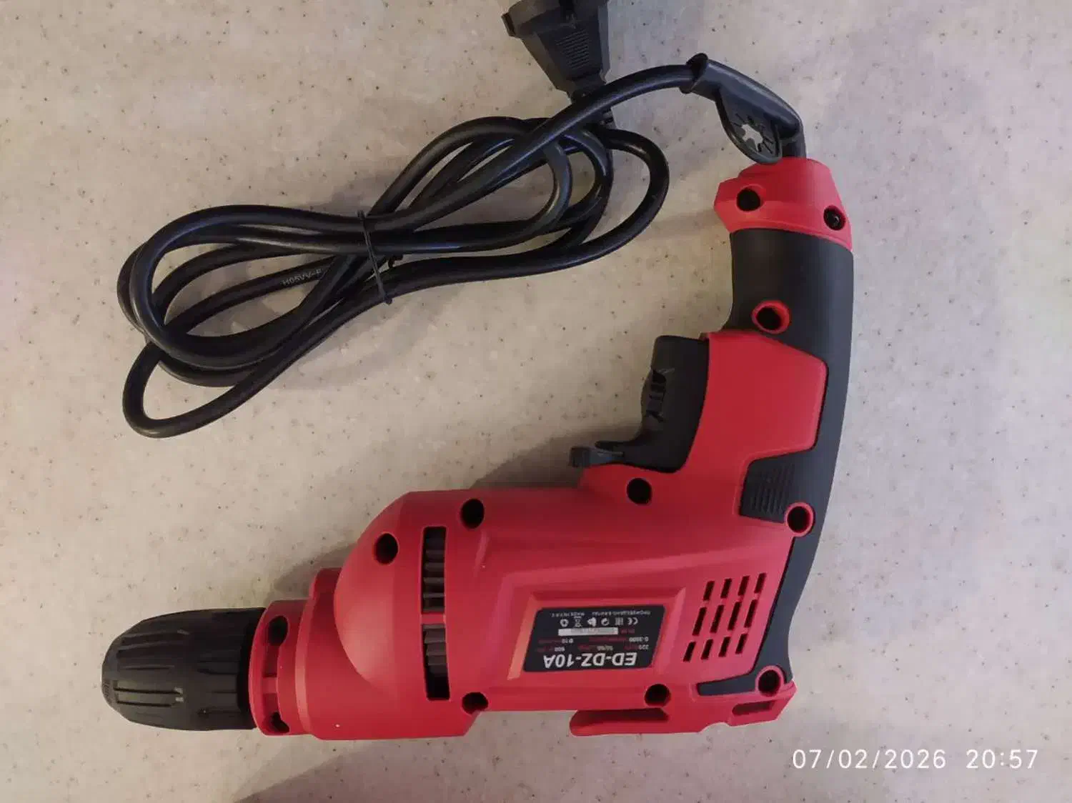 دریل ادون|ابزارآلات|شیراز, فرهنگ شهر|دیوار