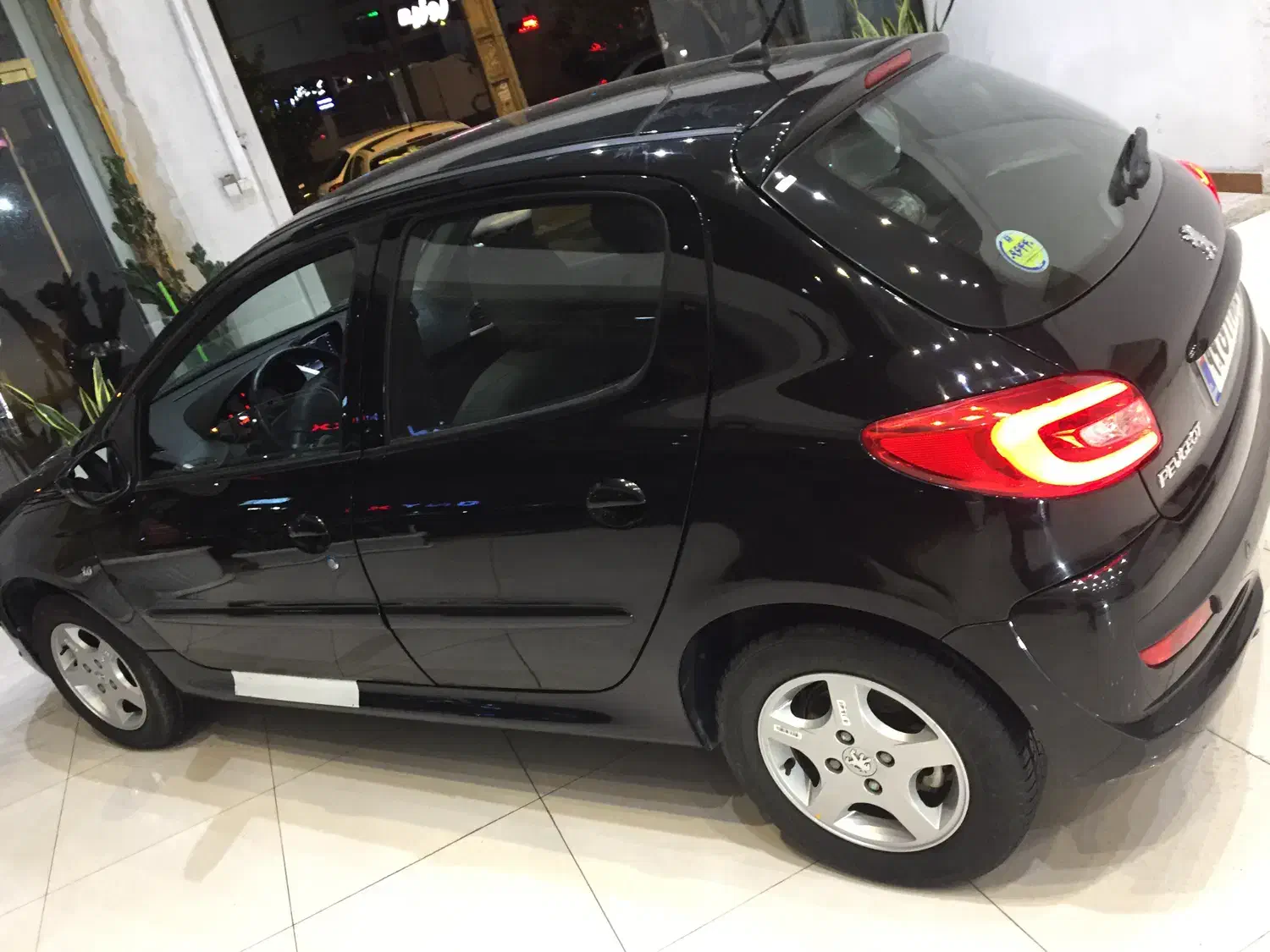 سواری|خودرو سواری و وانت|رشت, گلسار|دیوار