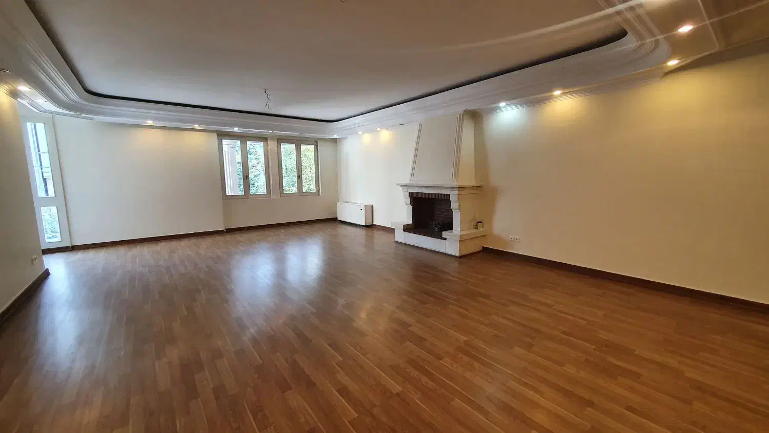 رهن و اجاره ۱۶۵ متری فول مشاعات تاپ لوکیشن قیطریه|اجارهٔ آپارتمان|تهران, قیطریه|دیوار