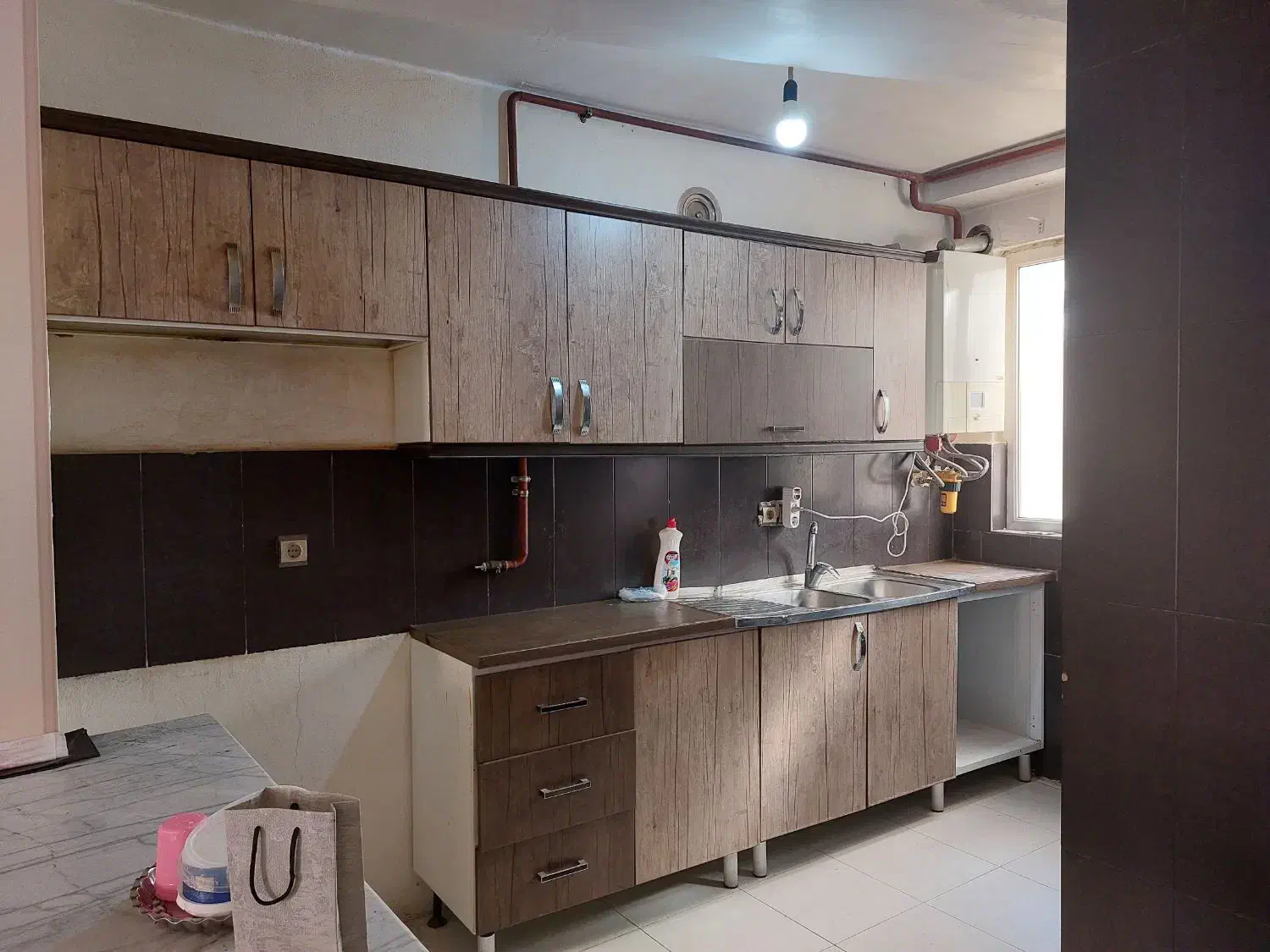 کابینت تمیز بدنه فلز و درب چوبی|مصالح و تجهیزات ساختمان|بجنورد, |دیوار