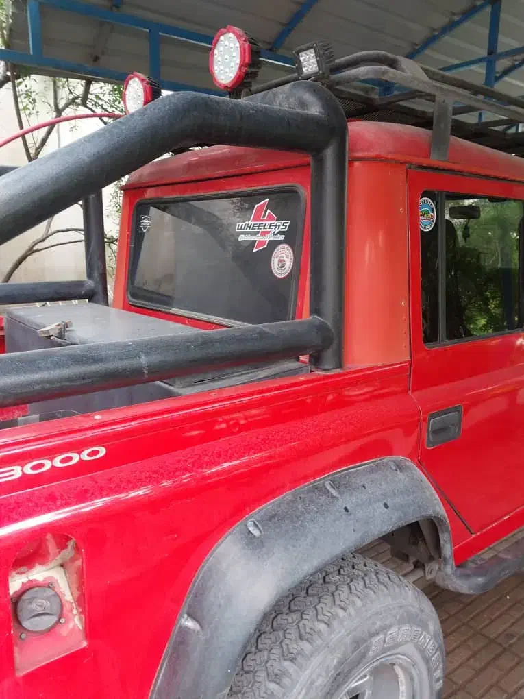 فروش پاژن قرمز بسیار تمیز|خودرو سواری و وانت|شیراز, تاچارا|دیوار