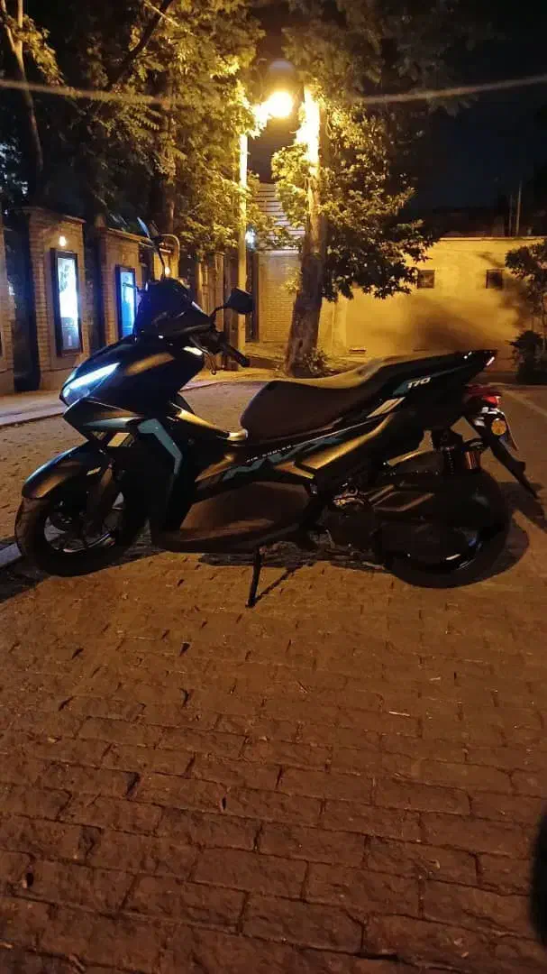 موتور ایروکس nvx 170|موتورسیکلت|فردیس, فردیس|دیوار