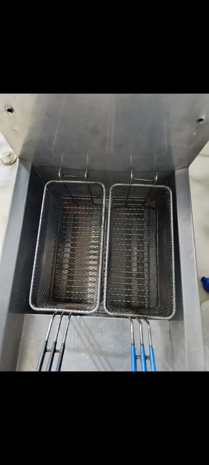 ذرت پز بلال پز و سی زمینی پز تنوری و سرخ کن صنعتی|کافیشاپ و رستوران|اردبیل, |دیوار