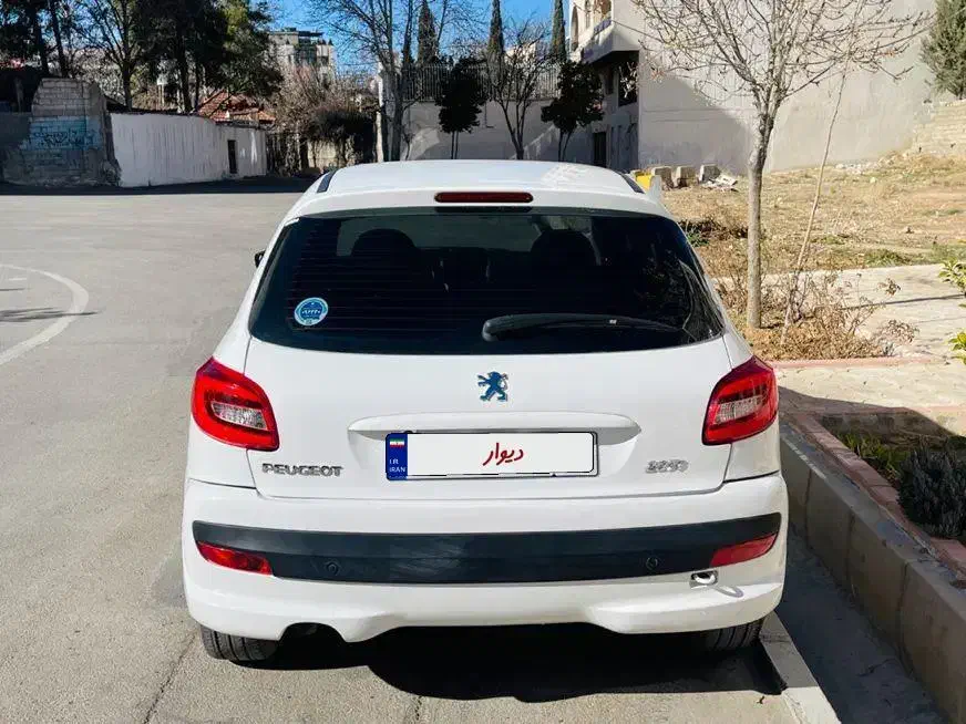 207 1402|خودرو سواری و وانت|شیراز, شهرک فرهنگیان|دیوار