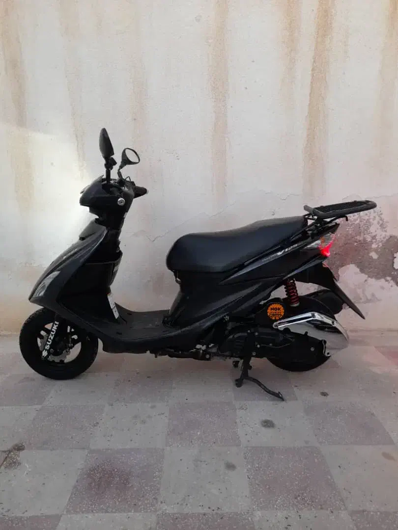 پاکشتی سوزوکی ادرس ۱۲۵ وینو اسکوپی|موتورسیکلت|شیراز, وصال|دیوار
