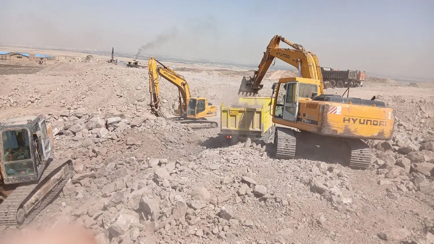 خاکبرداری خاکریزی راهسازی آسفالت|خدمات پیشه و مهارت|تلو, |دیوار