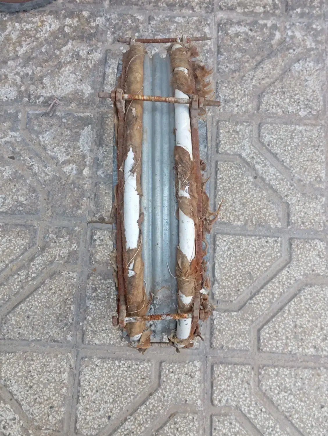 طوقه طبل|درام و پرکاشن|قائن, |دیوار