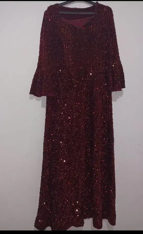 لباس مجلسی|لباس|بندر کنگان, |دیوار