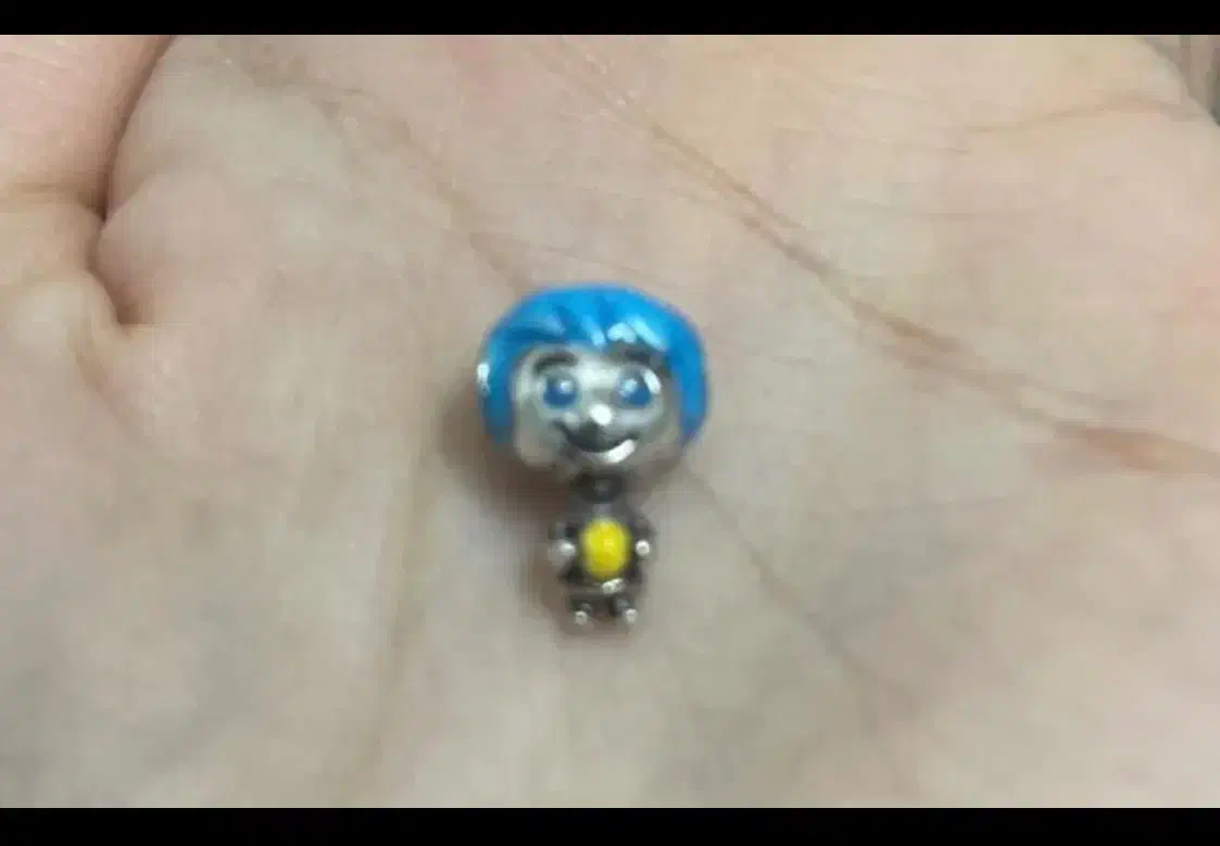 پلاک نقره یا چارم شادی برند پاندورا|جواهرات|یزد, |دیوار