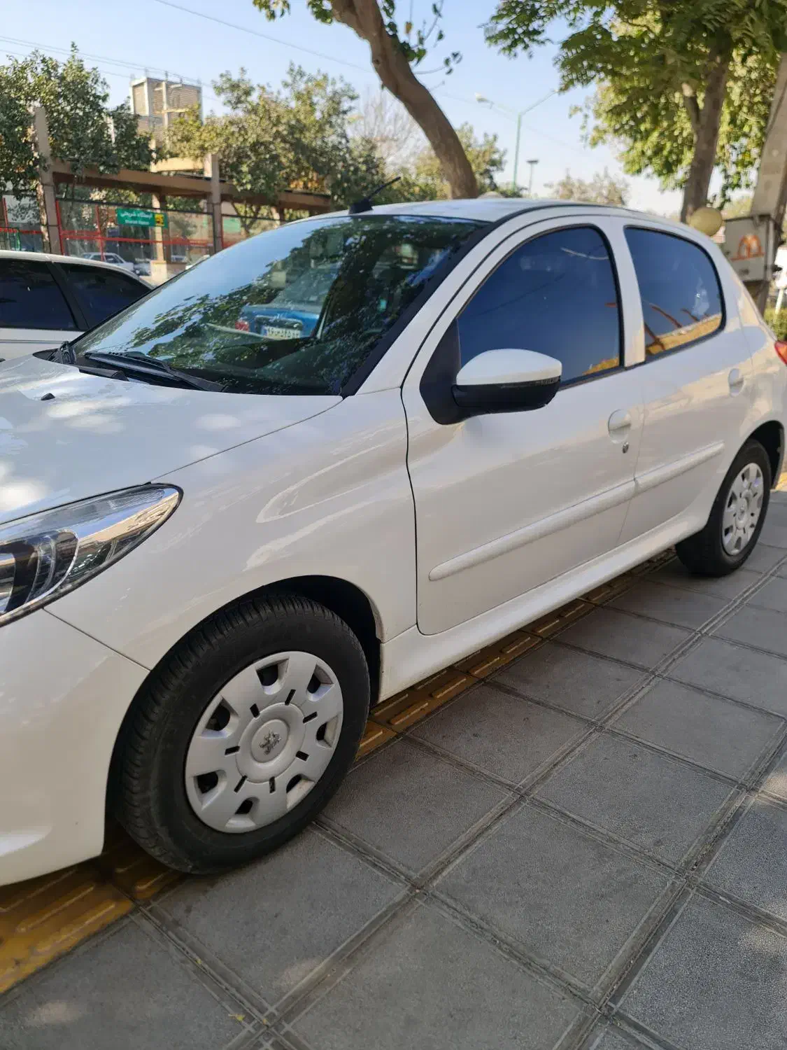 ۲۰۷ سقف فلز مدل۱۴۰۲|خودرو سواری و وانت|اصفهان, ارغوانیه|دیوار