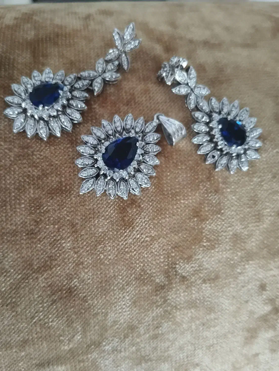 نیم ست نقره قدیمی با نگین یاقوت اصل|جواهرات|زنجان, |دیوار