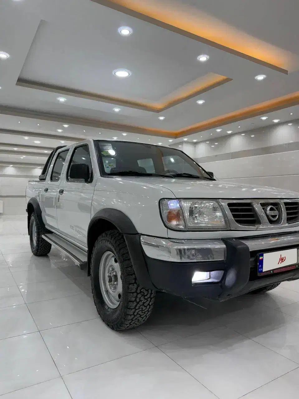 نیسان پیکاب ۸۱|خودرو سواری و وانت|نقده, |دیوار