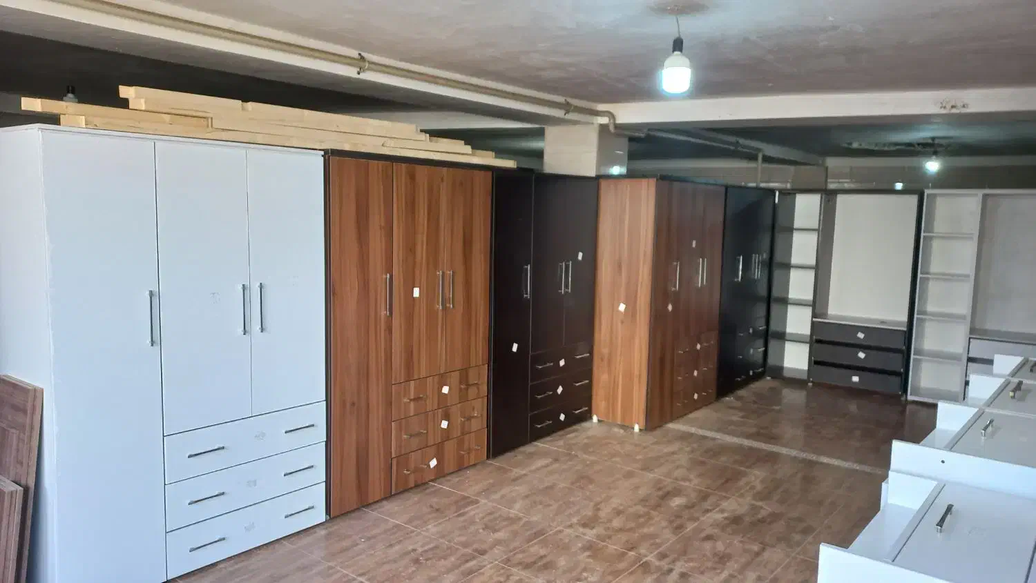 کمد لباس کشودار|جاکفشی، کمد، دراور|لاهیجان, شیخ زاهد|دیوار