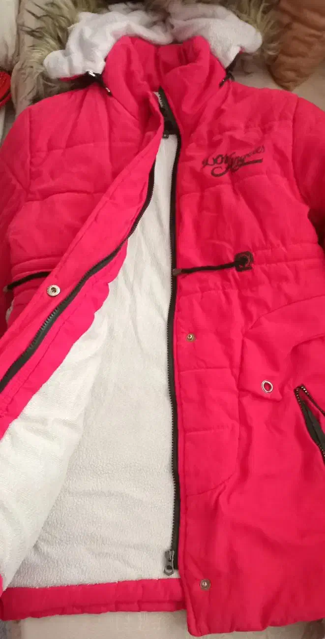 دو عدد کاپشن دخترانه خزدار در حد نو|کفش و لباس بچه|تبریز, |دیوار