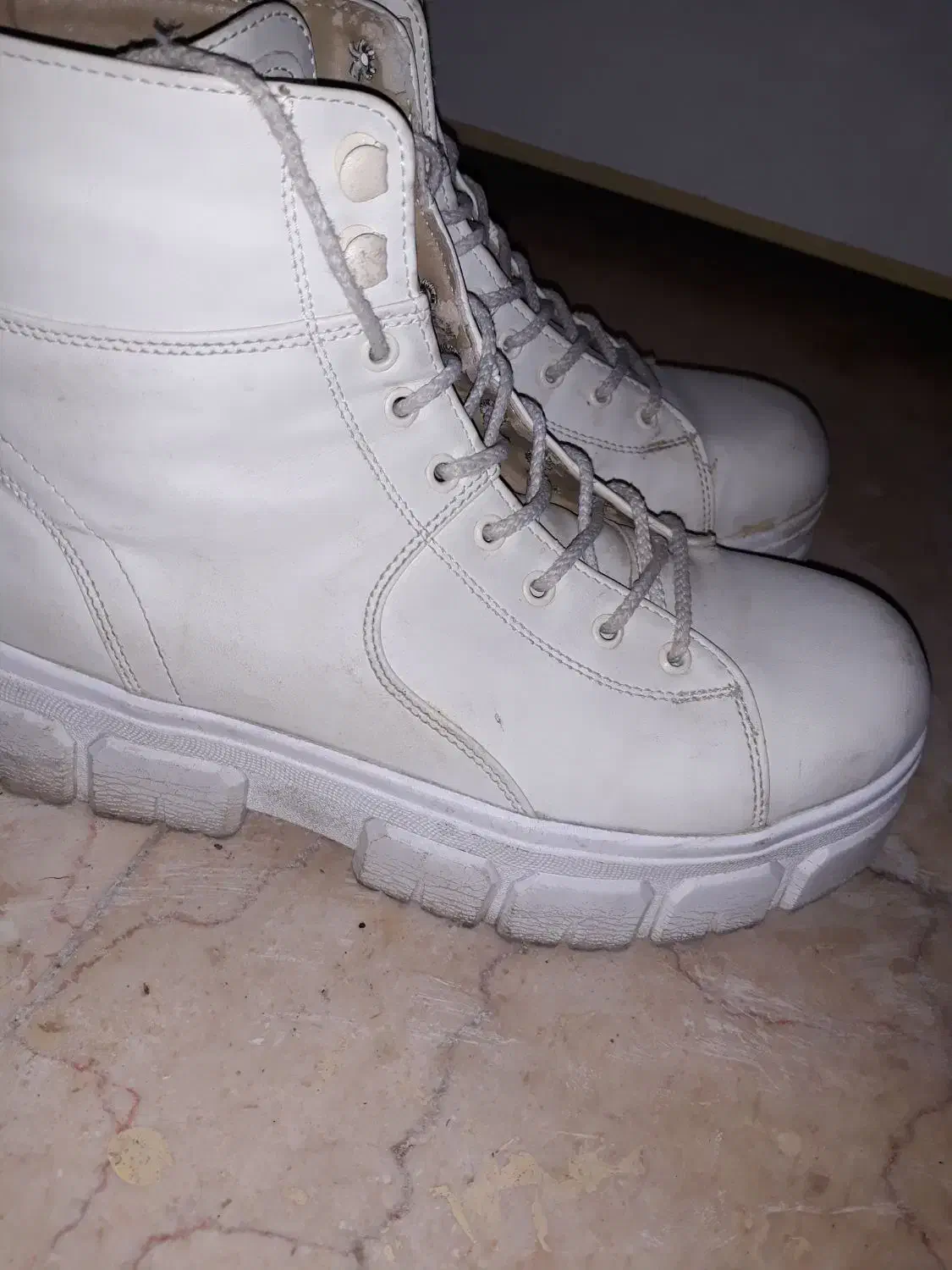 نیم بوت برشکا اصل|کیف، کفش، کمربند|کرمانشاه, |دیوار